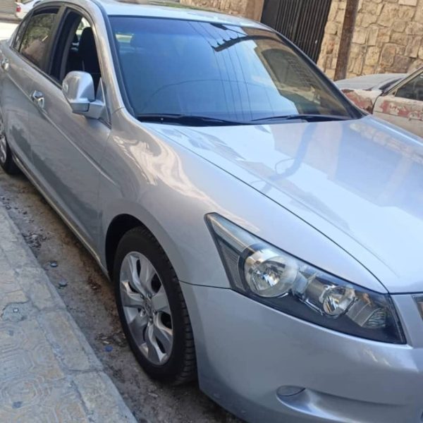 ⁦سيارة هوندا أكورد⁩ - الصورة ⁦3⁩