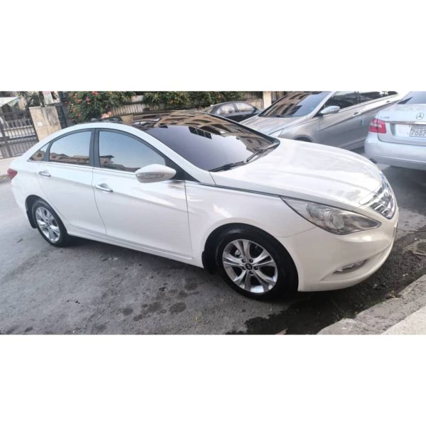 ⁦سيارة هيونداي سوناتا⁩ - الصورة ⁦3⁩