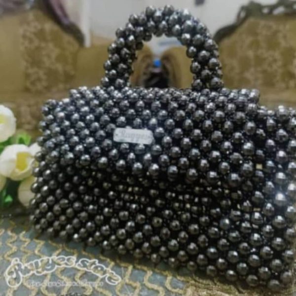 ⁦حقيبة نسائية خرز⁩ - الصورة ⁦1⁩