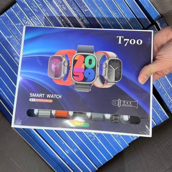 ⁦ساعة ذكية مع سبع كساتك T700⁩ - الصورة ⁦1⁩