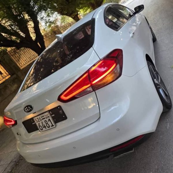 ⁦سيارة kia K3⁩ - الصورة ⁦3⁩