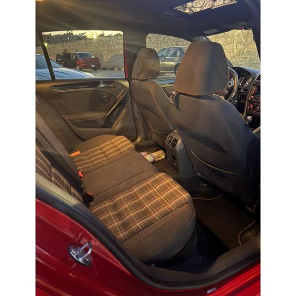 ⁦سيارة غولف GTI⁩ - الصورة ⁦6⁩