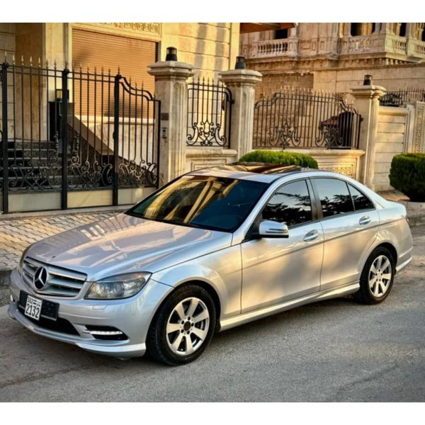 ⁦سيارة مرسيدس C200⁩ - الصورة ⁦5⁩