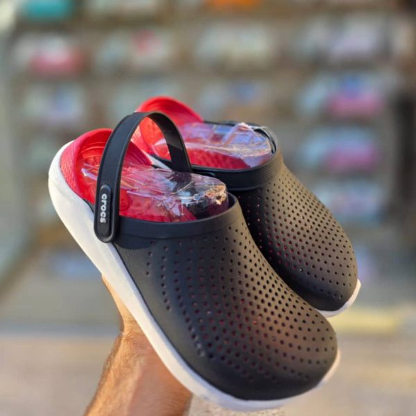 ⁦صندل Crocs مستورد⁩ - الصورة ⁦1⁩
