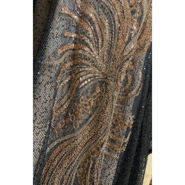 ⁦عباية نسائية مطرزة⁩ - الصورة ⁦2⁩
