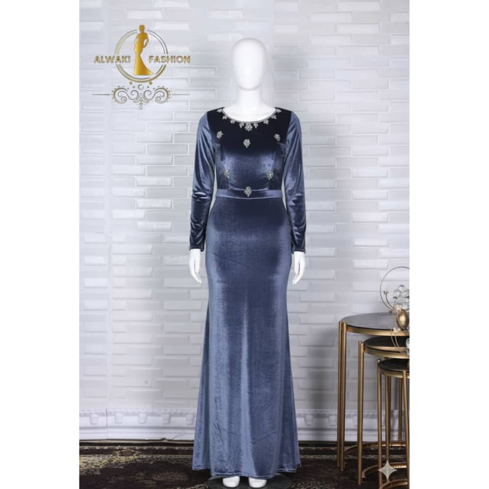 03 فستان نسائي مخمل - الصورة 1