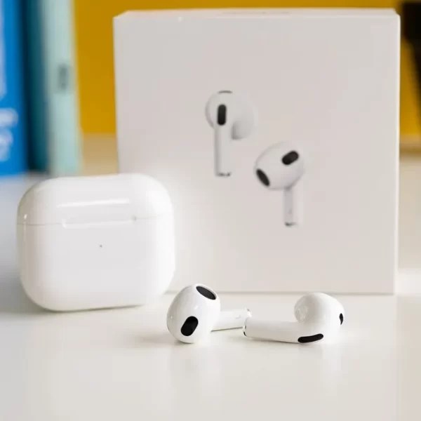 ⁦سماعات بلوتوث APPLE AIRPODS الجيل الثالث كوبي ون⁩ - الصورة ⁦3⁩