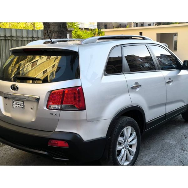 ⁦سيارة kia sorento 2011⁩ - الصورة ⁦5⁩