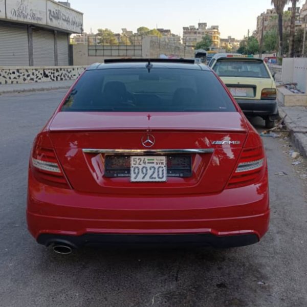 ⁦سيارة Mercedes C250/2012⁩ - الصورة ⁦3⁩