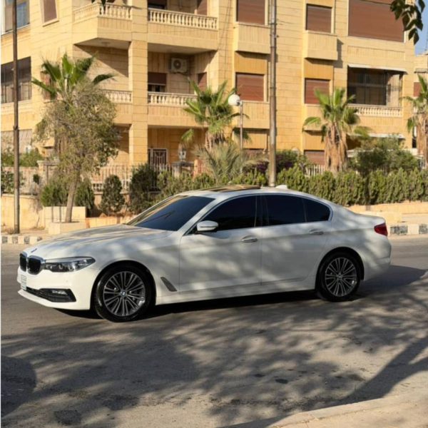 ⁦سيارة BMW 530/2018⁩ - الصورة ⁦2⁩