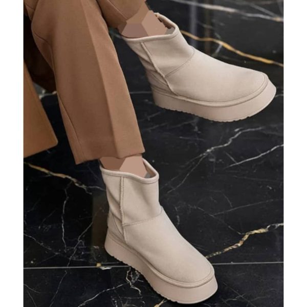 ⁦بوط نسائي UGG⁩ - الصورة ⁦7⁩