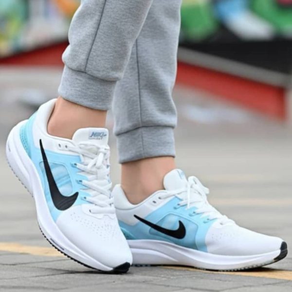 ⁦خفافة رجالية Nike⁩ - الصورة ⁦2⁩