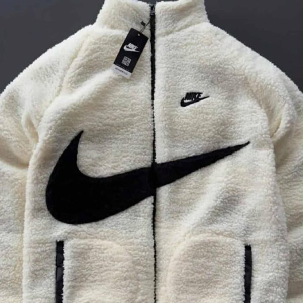 ⁦جاكيت رجالي Nike⁩ - الصورة ⁦3⁩