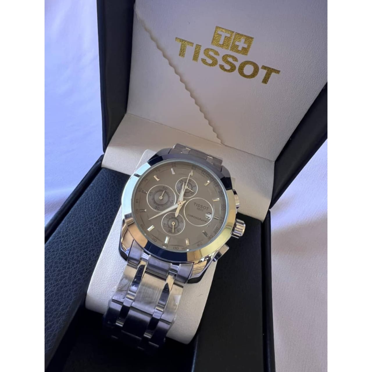 WhatsApp Image 2025-10-29 at 11.30.42 PM ساعة رجالية Tissot Copy - الصورة 2