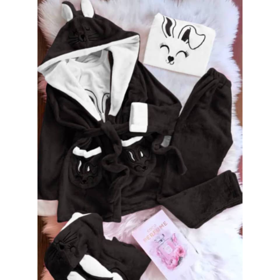 IMG-20251110-WA0006 بيجاما نسائية 3قطع - الصورة 1