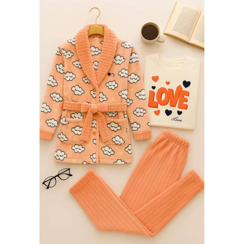 WhatsApp Image 2025-10-26 at 1.44.35 AM (1) بيجاما نسائية 3قطع - الصورة 1