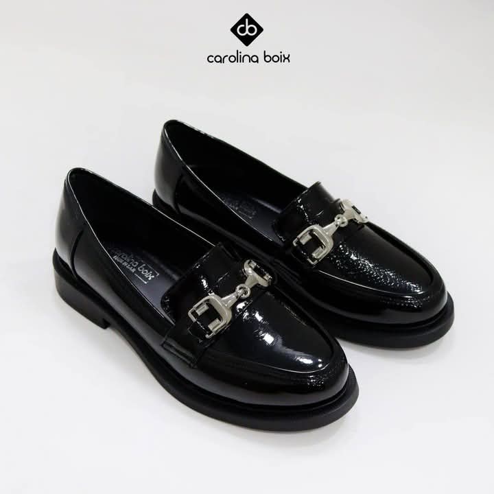 WhatsApp Image 2025-11-02 at 2.14.23 AM موكسان نسائي جلد - الصورة 1