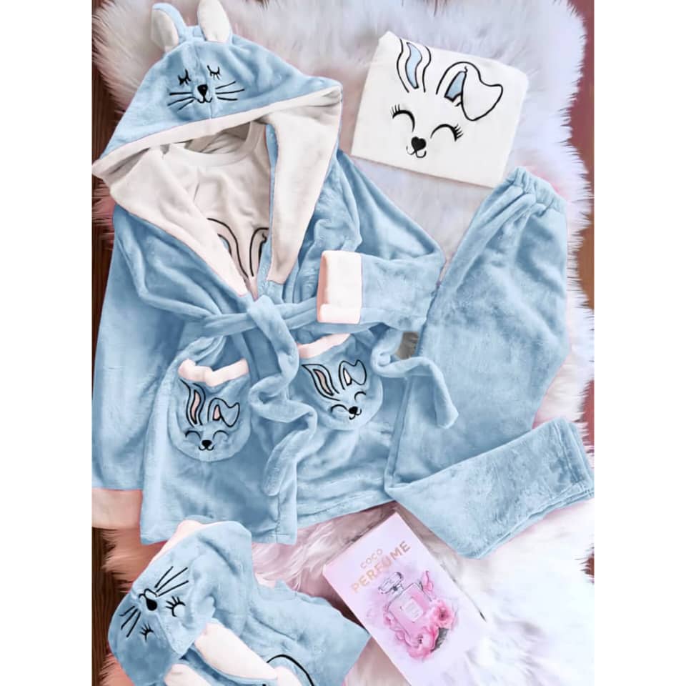 WhatsApp Image 2025-11-06 at 4.28.16 PM بيجاما نسائية 3قطع - الصورة 1