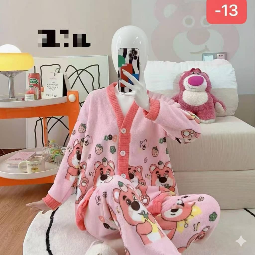 WhatsApp Image 2025-11-06 at 4.29.37 PM (1) بيجاما نسائية فرو - الصورة 1