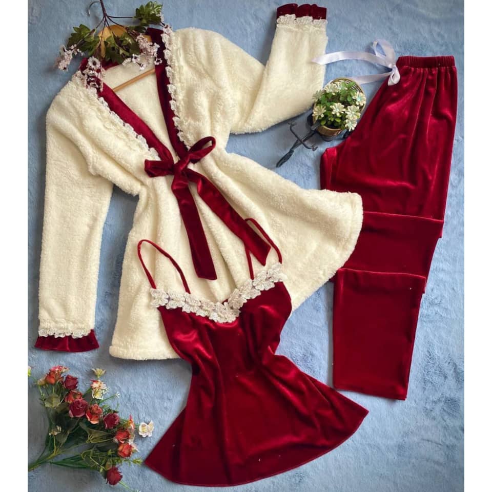 WhatsApp Image 2025-11-18 at 2.41.52 AM بيجاما نسائية 3قطع - الصورة 1