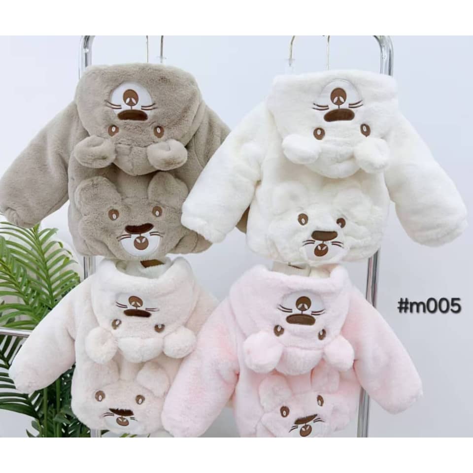 WhatsApp Image 2025-11-29 at 7.54.56 PM جاكيت بيبي فرو - الصورة 1