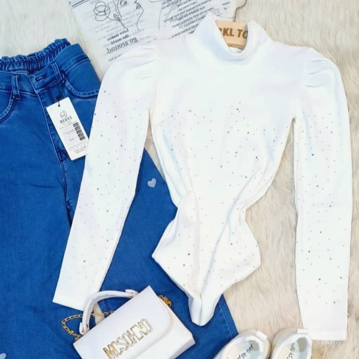 WhatsApp Image 2025-11-27 at 6.32.55 PM بلوزة نسائية قطن - الصورة 1