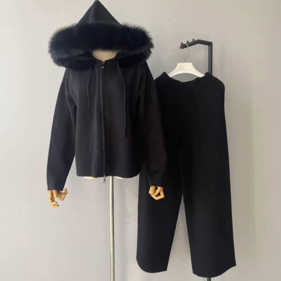 WhatsApp Image 2025-11-30 at 12.16.06 AM بيجاما نسائية تريكو - الصورة 1