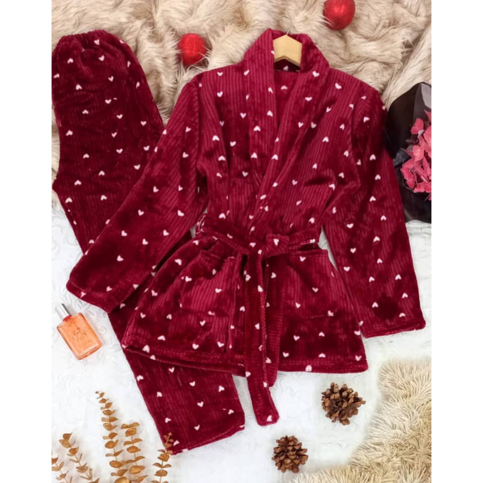 WhatsApp Image 2025-11-30 at 12.18.50 AM (1) بيجاما نسائية فرو - الصورة 1