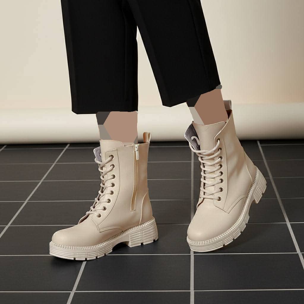 WhatsApp Image 2025-12-02 at 7.18.08 PM بوط نسائي جلد - الصورة 1