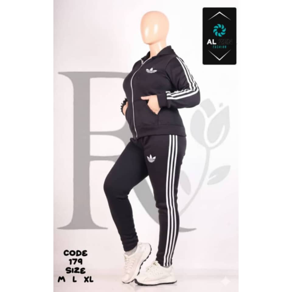 WhatsApp Image 2025-12-03 at 6.31.46 PM بيجاما نسائية فليس - الصورة 1