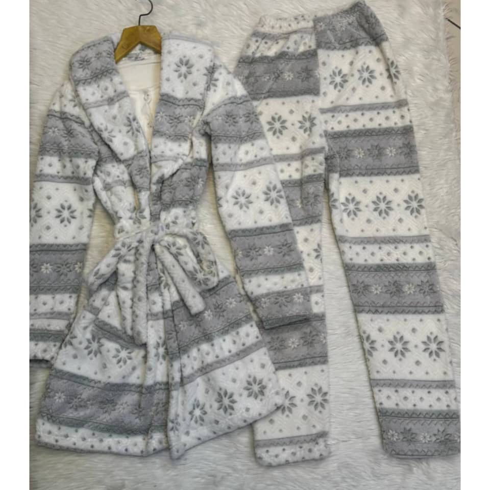 WhatsApp Image 2025-12-05 at 10.58.44 PM بيجاما نسائية 3قطع - الصورة 1