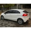 ⁦سيارة Kia rio 2013⁩ - الصورة ⁦3⁩